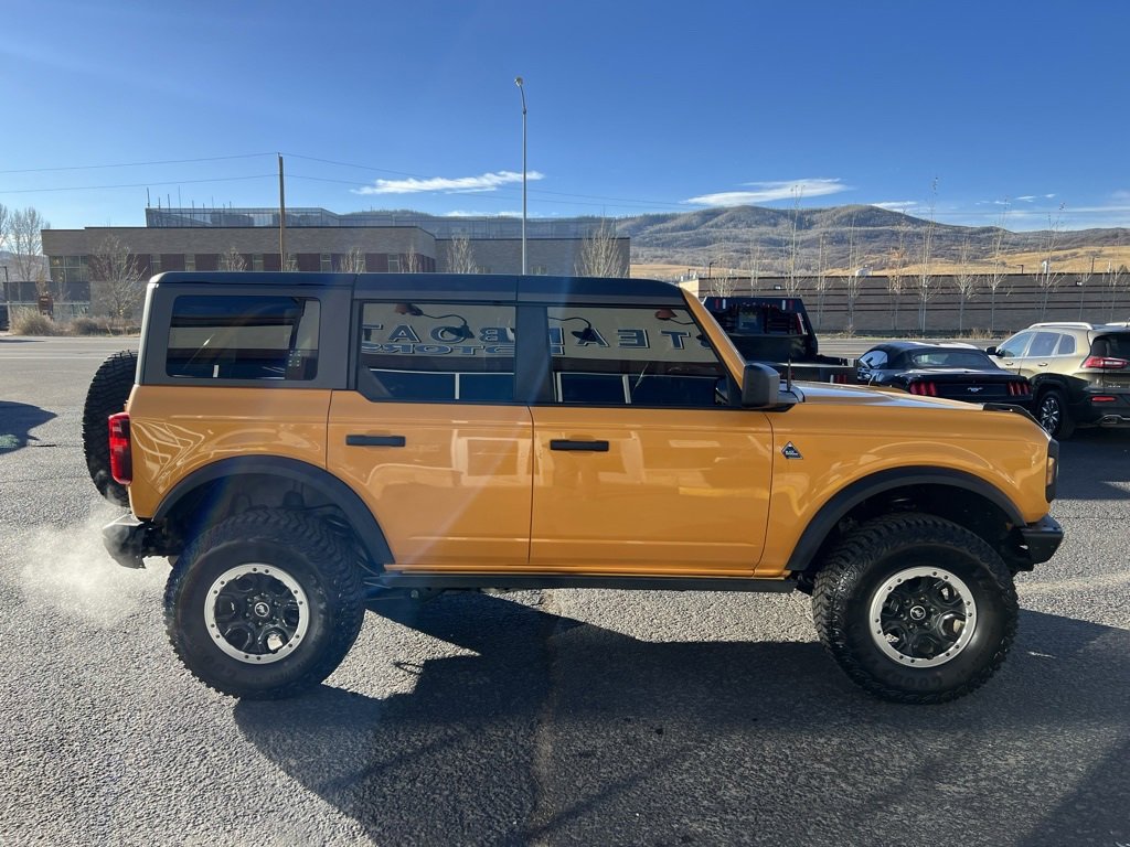 Used 2022 Ford Bronco Black Diamond image 6