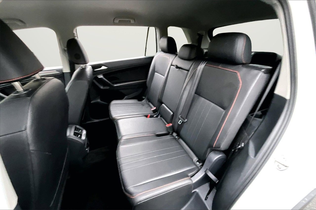 Used 2024 Volkswagen Tiguan SE image 20