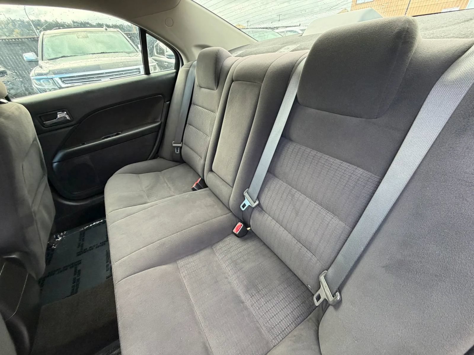 Used 2009 Ford Fusion SE FWD image 23