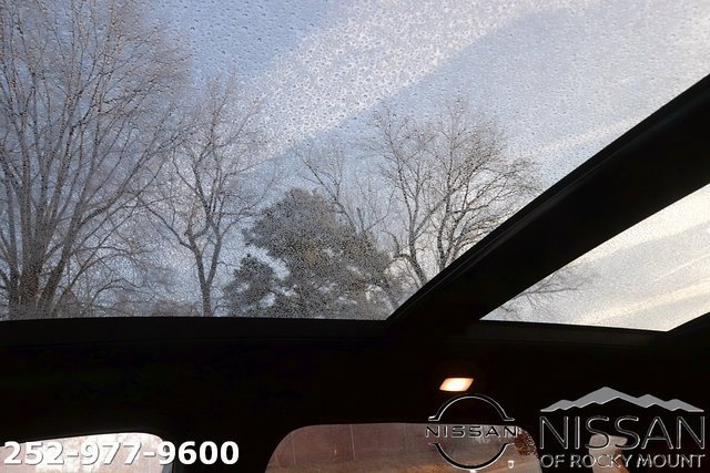 Used 2023 INFINITI QX50 Sport image 29