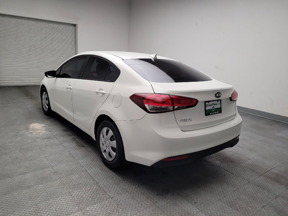Used 2017 Kia Forte LX image 5