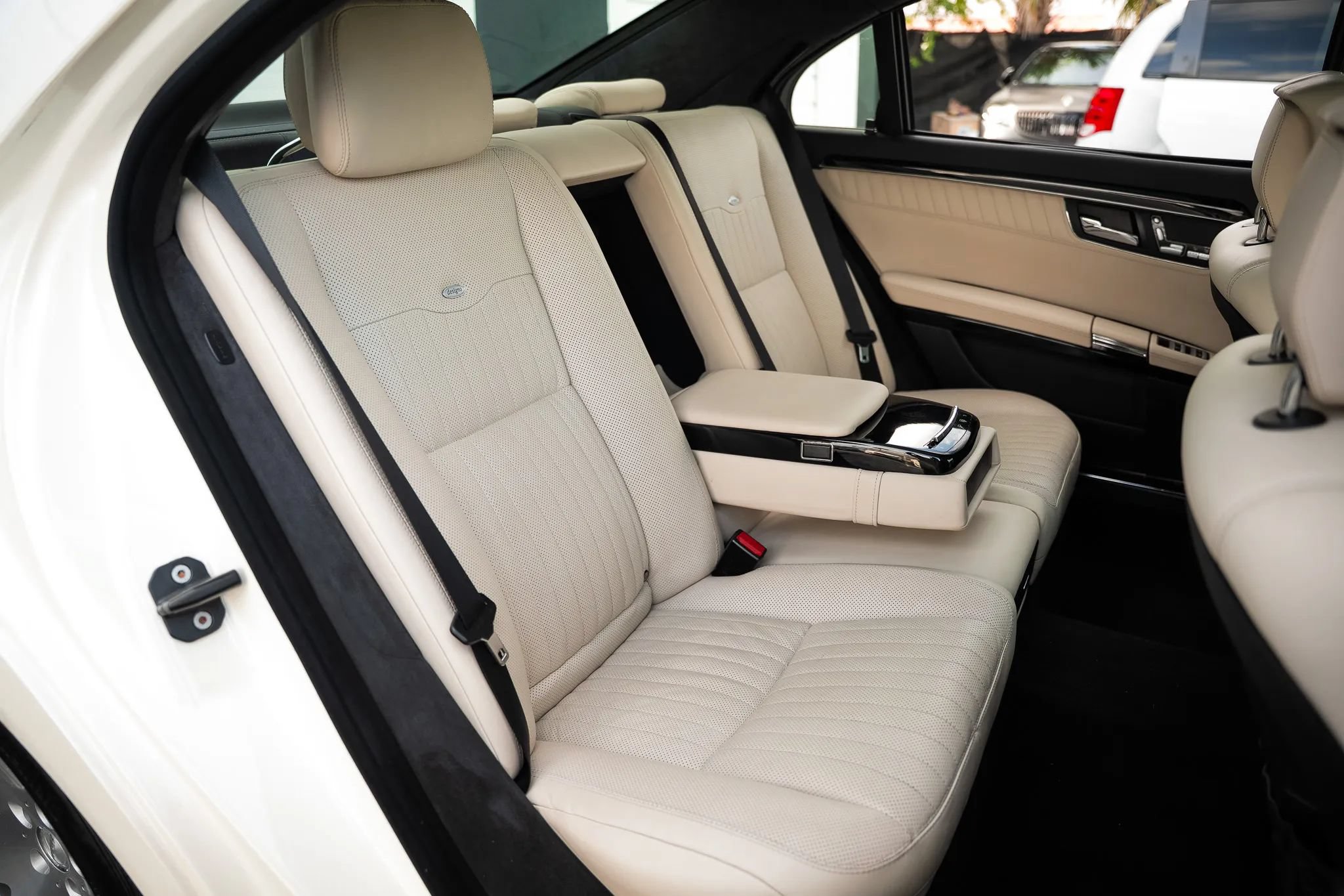 Used 2007 Mercedes-Benz S 600 image 19