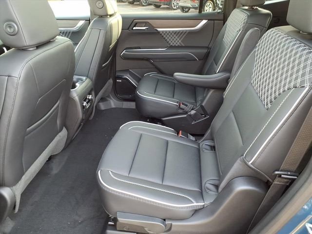 New 2026 GMC Acadia Denali w/ Super Cruise Package image 7