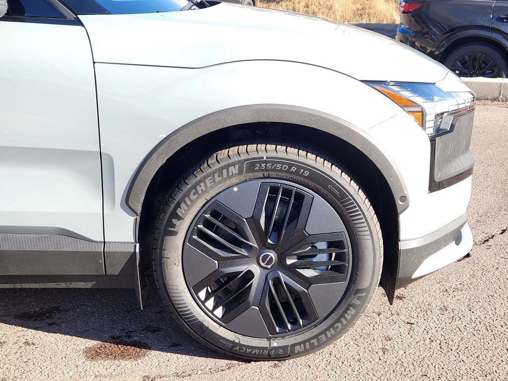 New 2026 Volvo EX30 Cross Country Ultra w/ Protection Package Premier image 29