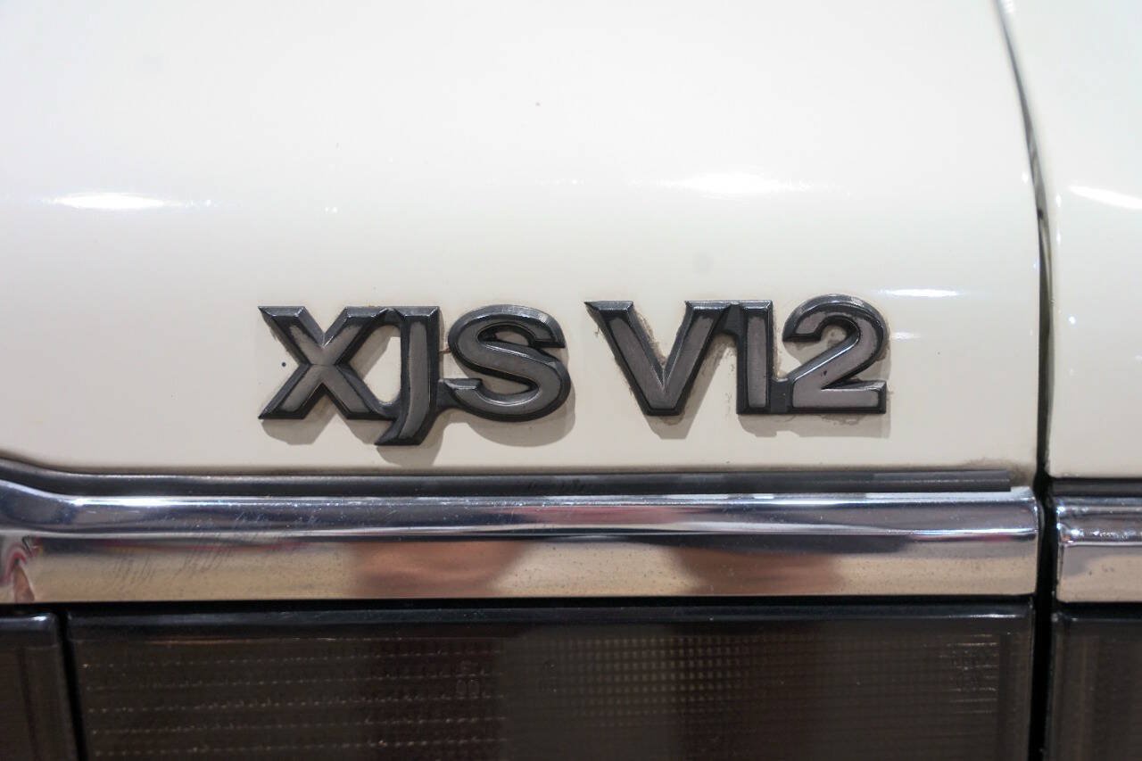 Used 1992 Jaguar XJS V12 Convertible RWD image 37