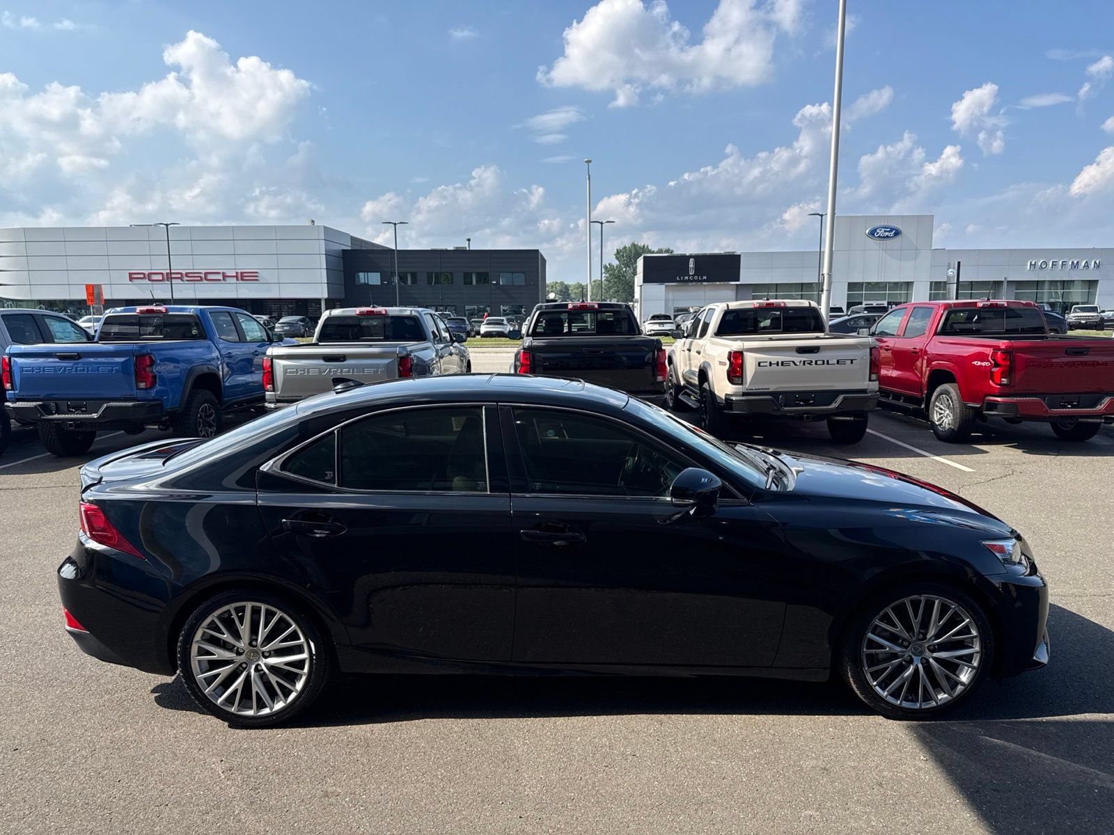 Used 2016 Lexus IS 300 AWD w/ Navigation System Package image 5