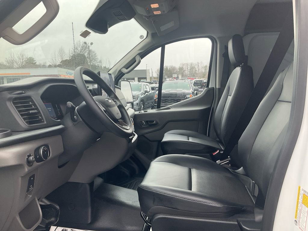 New 2026 Ford Transit 250 Low Roof image 14