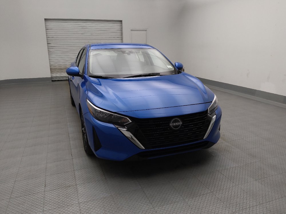 Used 2025 Nissan Sentra SV FWD image 14