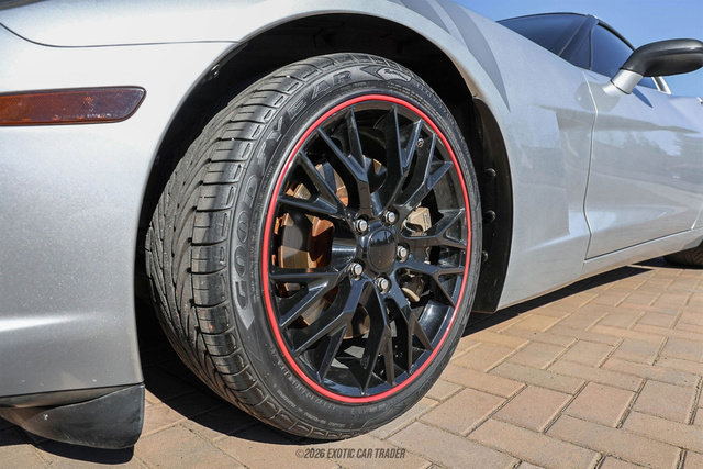 Used 2010 Chevrolet Corvette Coupe w/ 1LT image 52