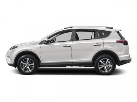 Used 2017 Toyota RAV4 XLE w/ Carpet Mat Package FWD image 3