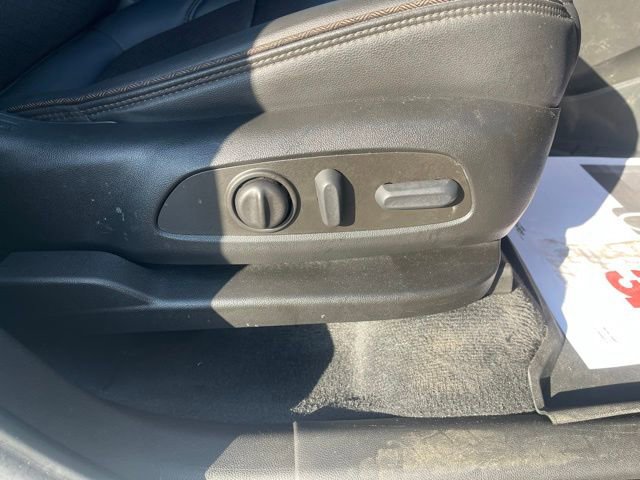 Used 2022 Chevrolet Traverse High Country AWD/4WD image 22