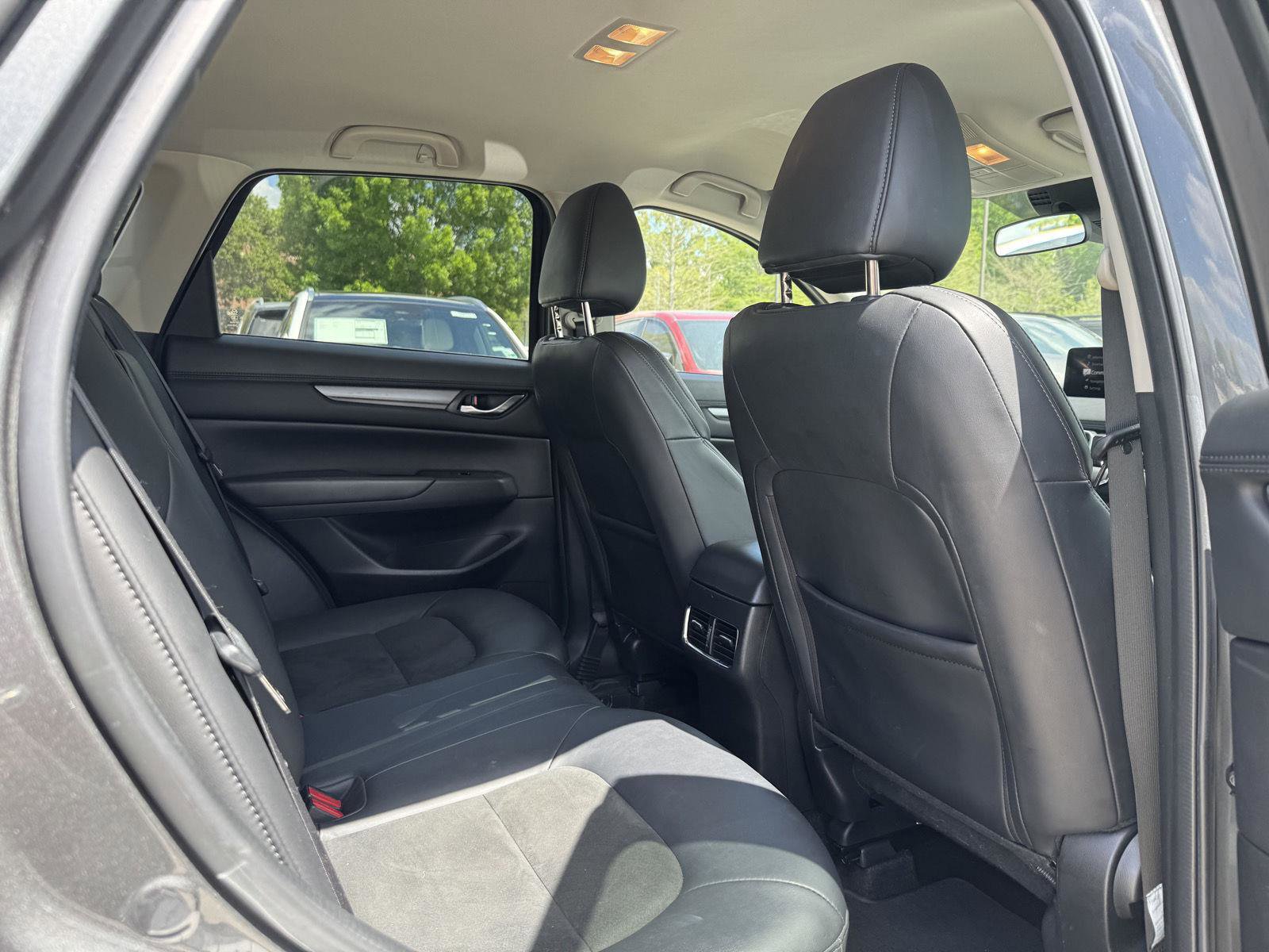 Used 2021 MAZDA CX-5 Touring image 27