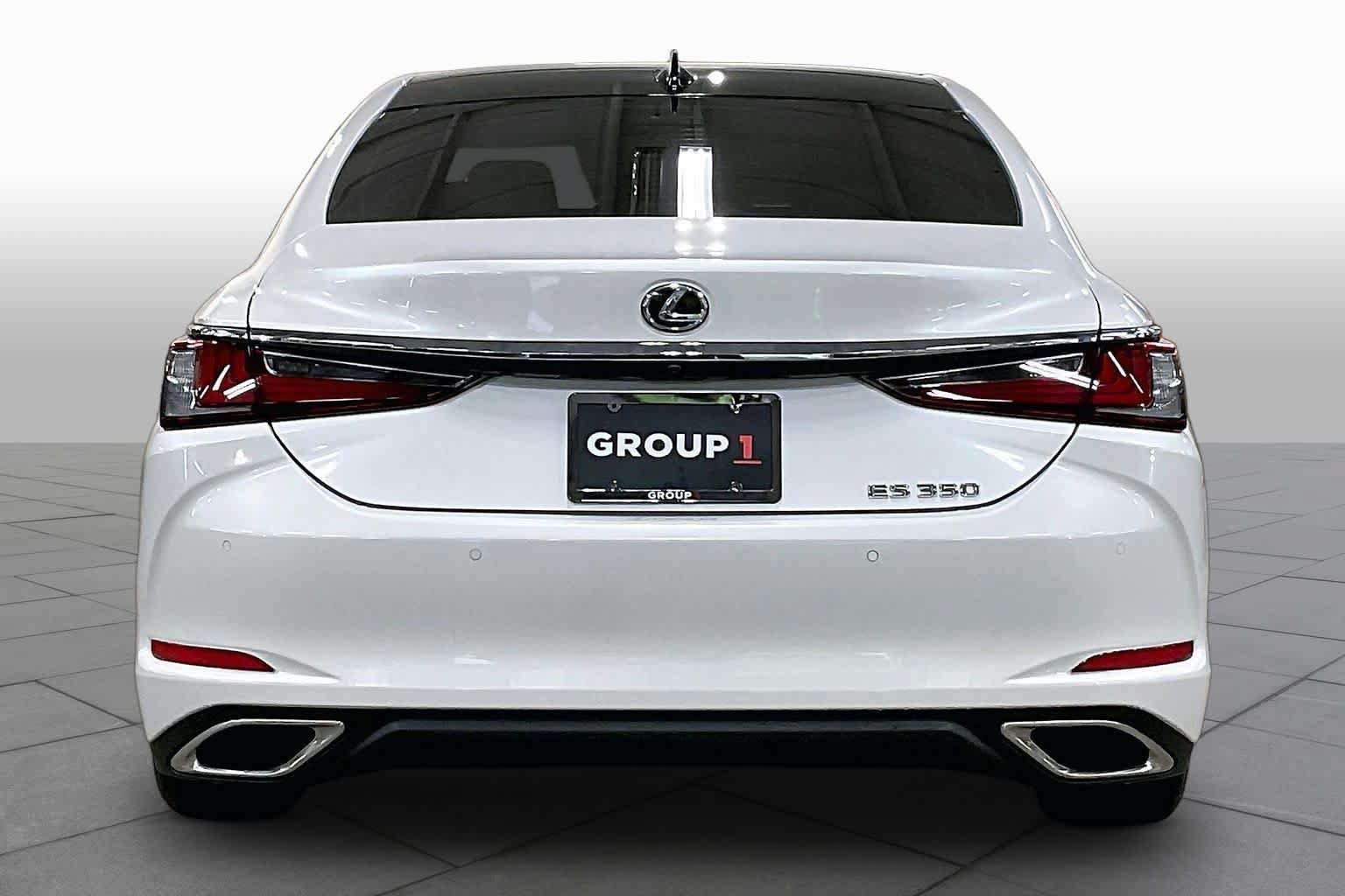 Used 2023 Lexus ES 350 w/ Premium Package FWD image 5