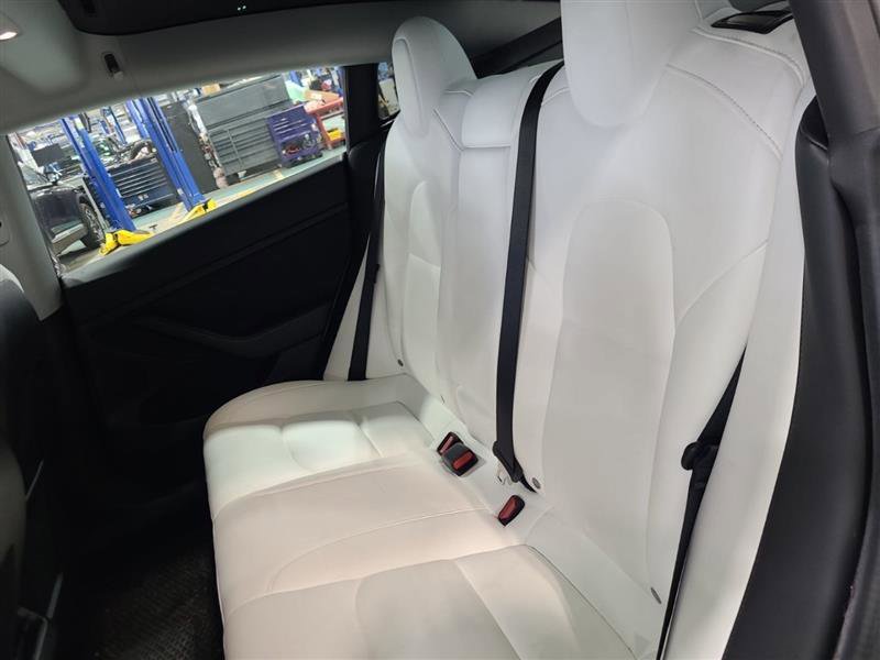 Used 2021 Tesla Model 3 Performance AWD/4WD image 10