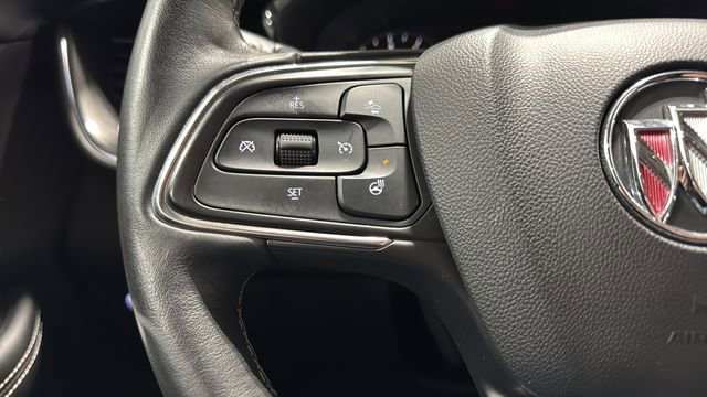 Used 2023 Buick Envision Preferred image 18