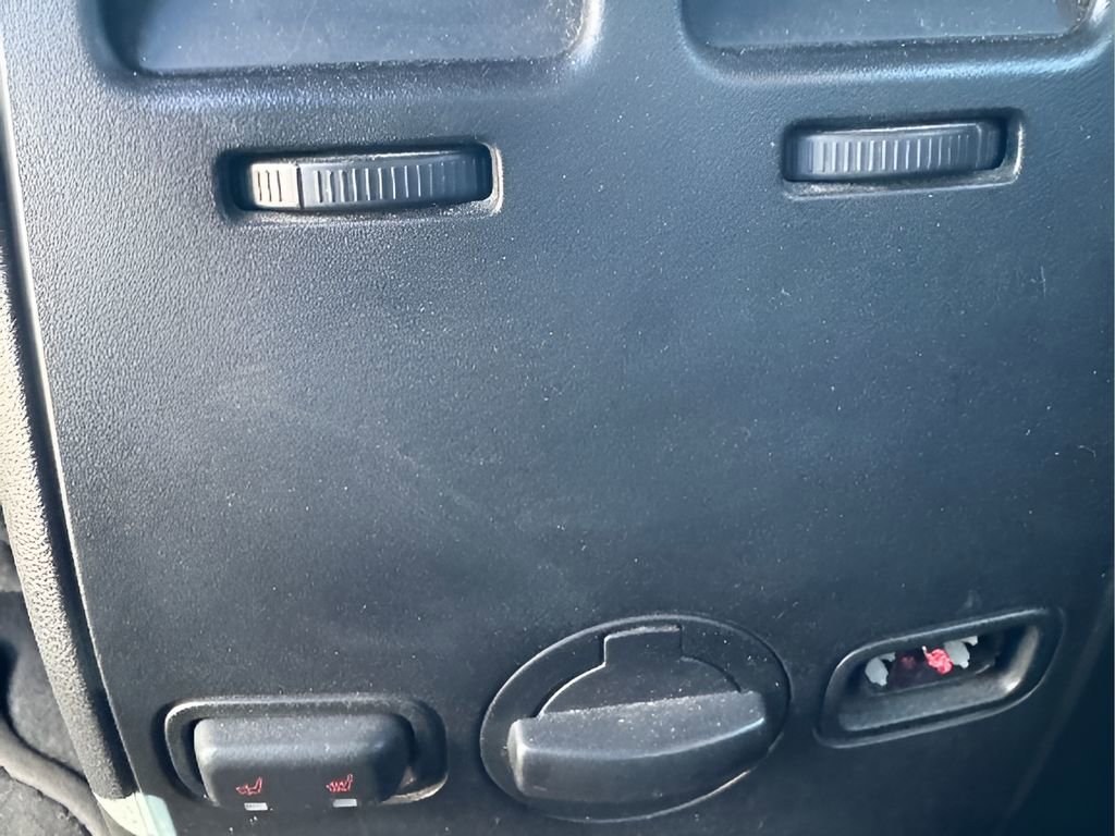 Used 2009 Lincoln MKS AWD image 17