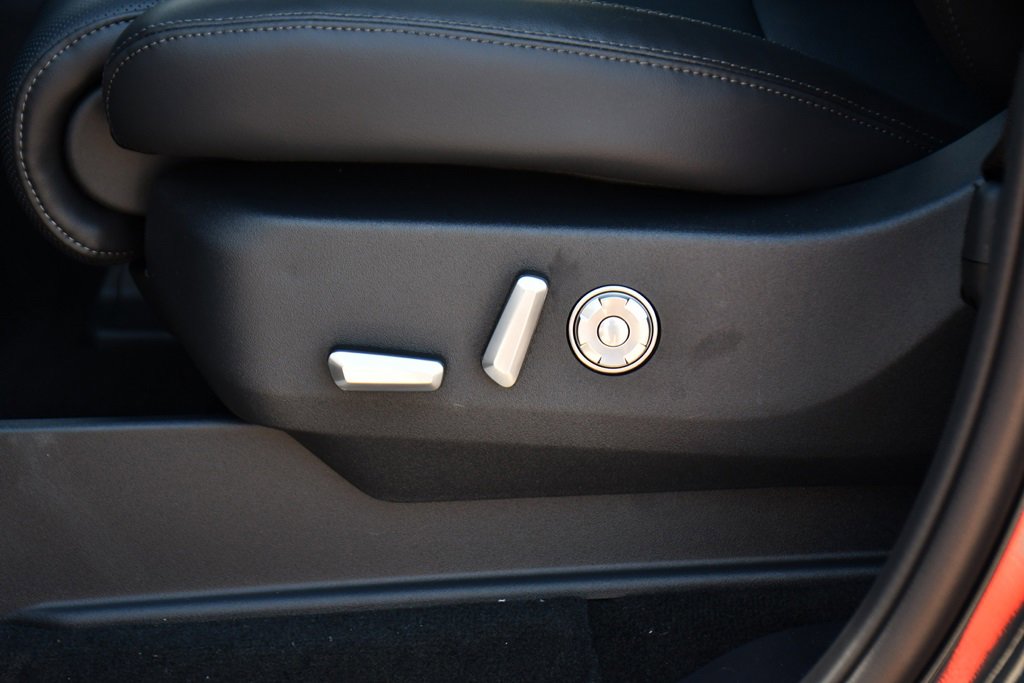 New 2025 Lincoln Navigator Reserve w/ Jet Appearance Package image 14