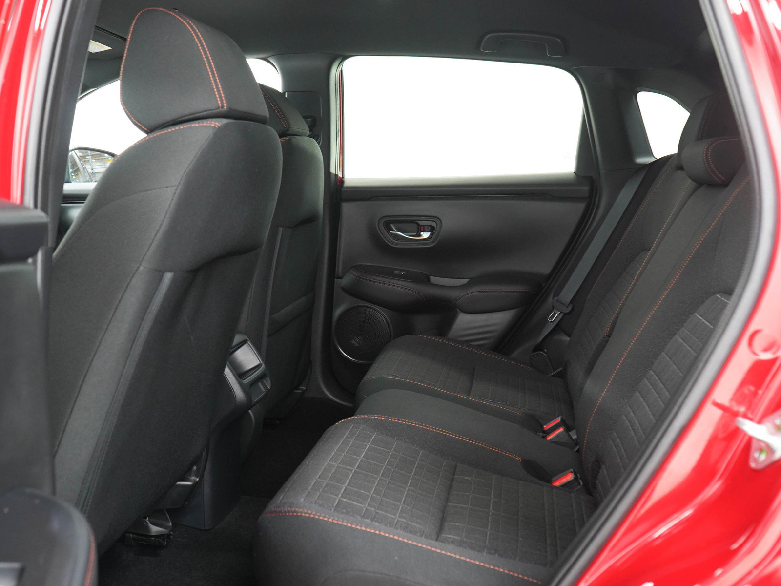 Used 2025 Honda HR-V Sport image 13