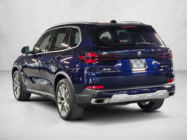 Certified 2024 BMW X5 sDrive40i w/ Premium Package RWD image 8