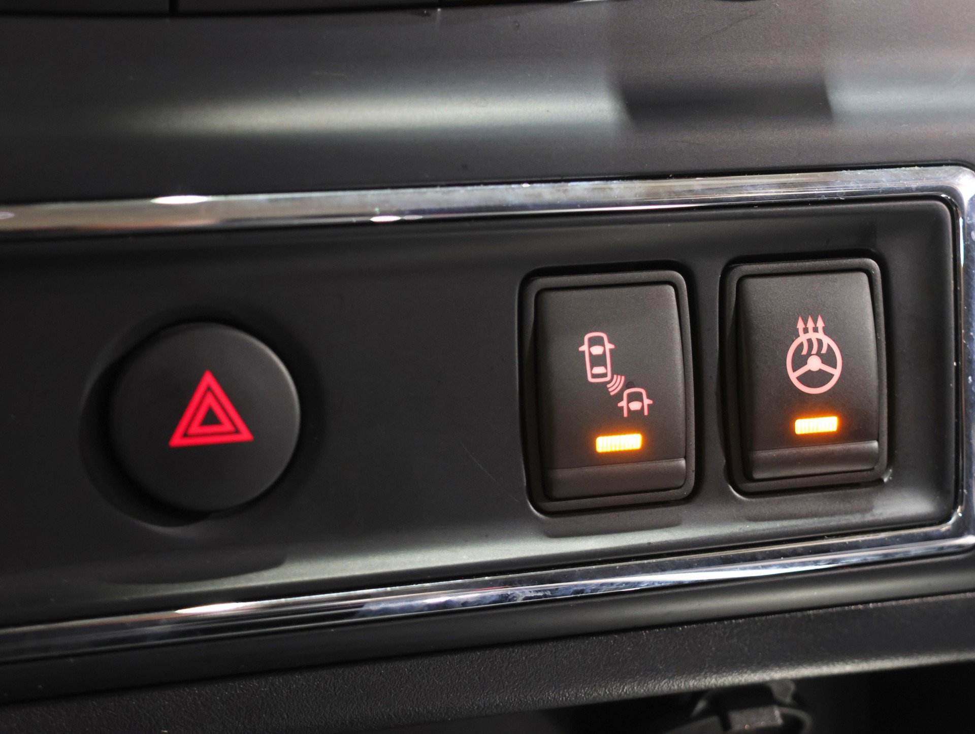 Used 2017 Nissan Titan PRO-4X w/ Pro-4x Convenience Package image 63