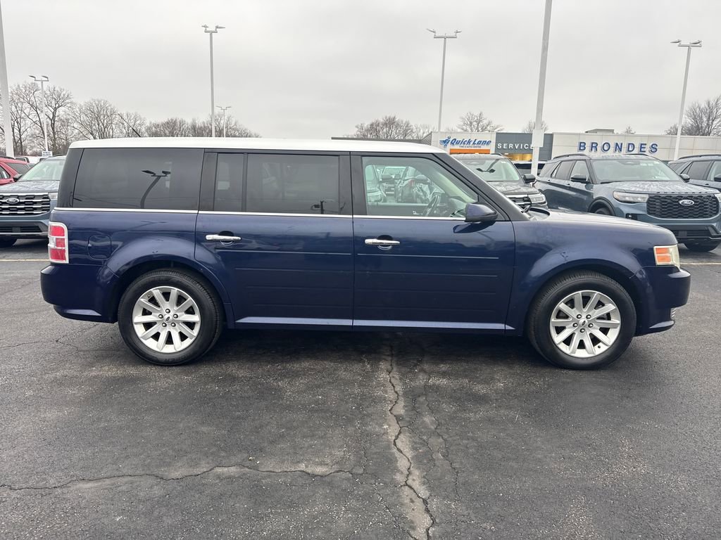 Used 2011 Ford Flex SEL w/ Rapid Spec Order Code image 7