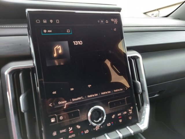 Certified 2025 GMC Acadia Elevation image 33