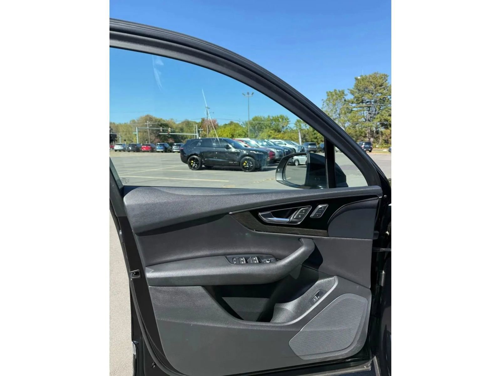 Used 2017 Audi Q7 2.0T Premium image 10