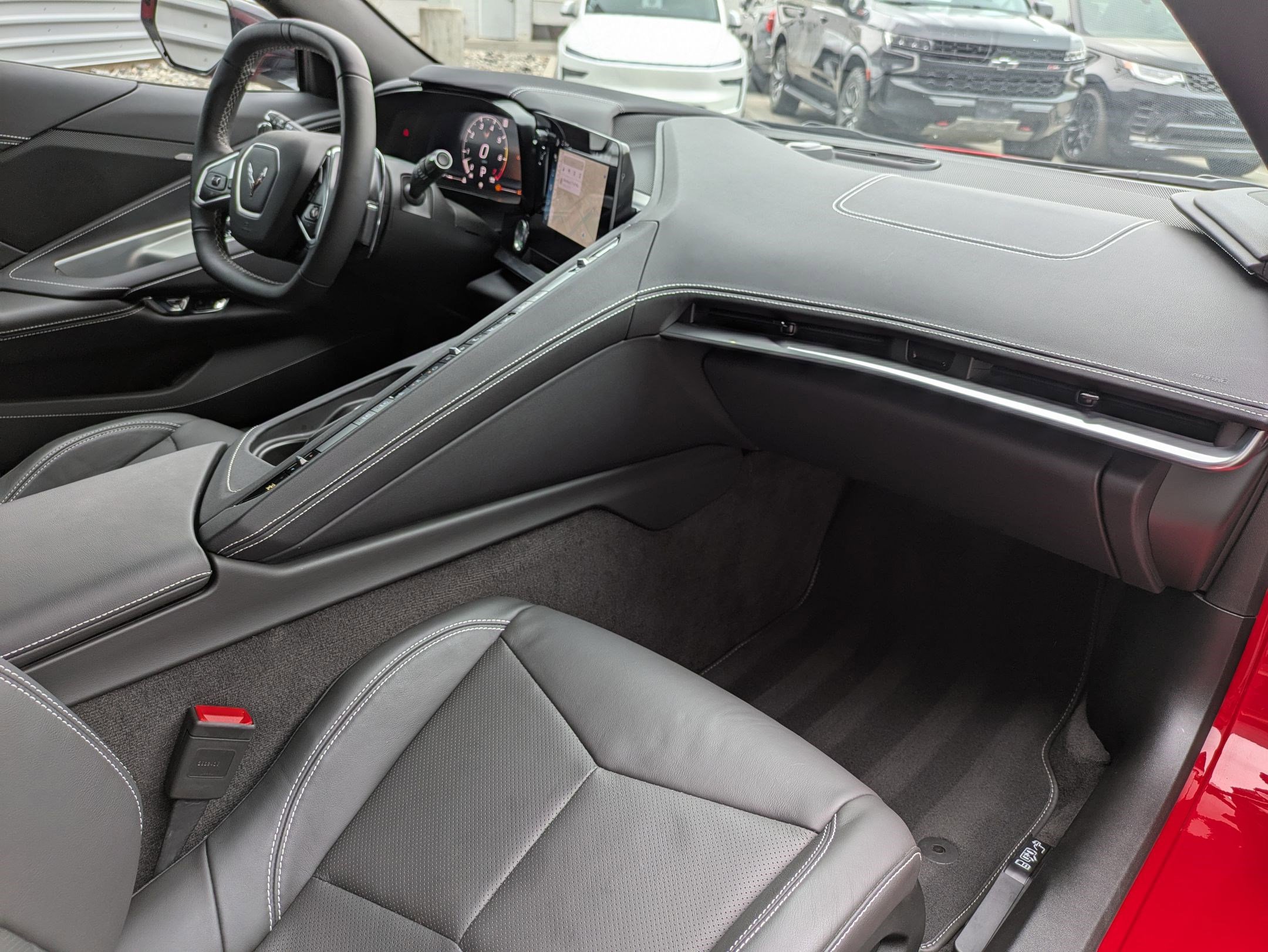 Used 2024 Chevrolet Corvette Stingray Coupe w/ 1LT image 29