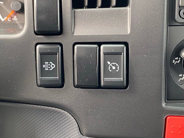 New 2024 Chevrolet Low Cab Forward 5500XD image 18