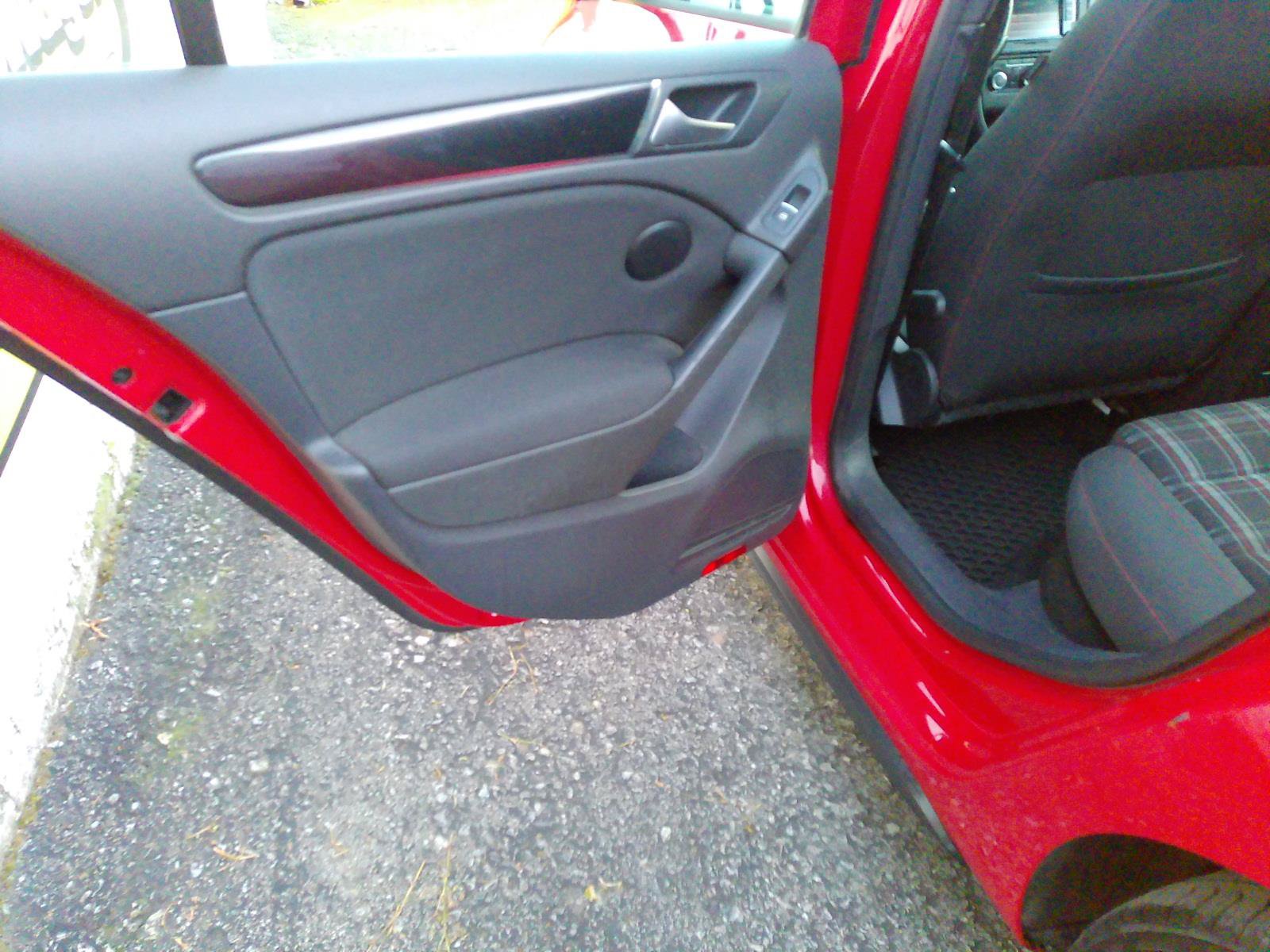 Used 2012 Volkswagen GTI 4-Door FWD image 32
