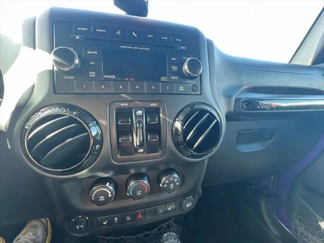 Certified 2016 Jeep Wrangler Unlimited Sahara AWD/4WD image 31