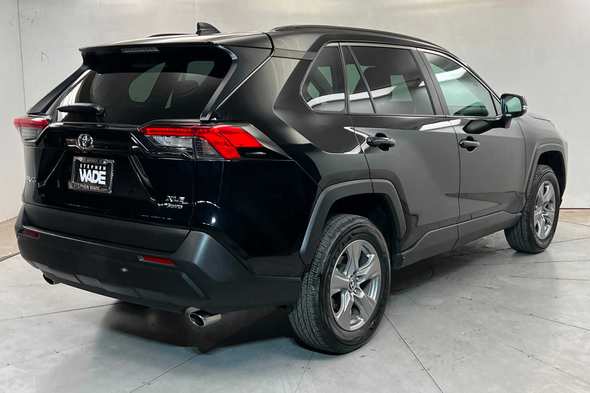 Certified 2025 Toyota RAV4 XLE AWD/4WD image 6