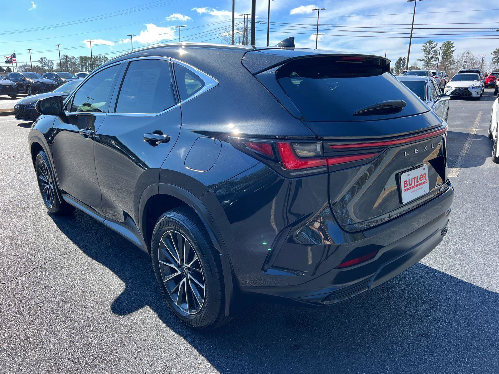 Used 2024 Lexus NX 350 AWD image 8