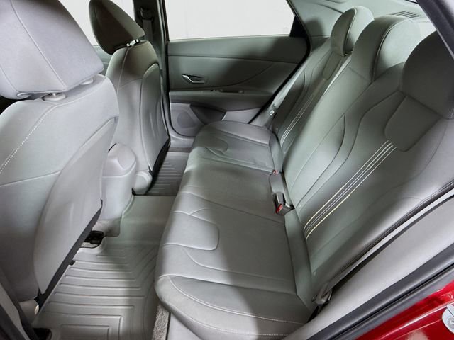 Used 2023 Hyundai Elantra SEL w/ Preferred Accessory Package image 23