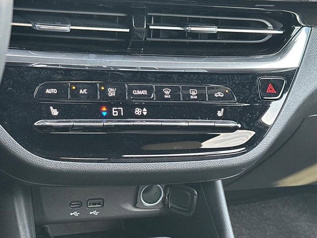 New 2026 Buick Envista Sport Touring FWD image 32