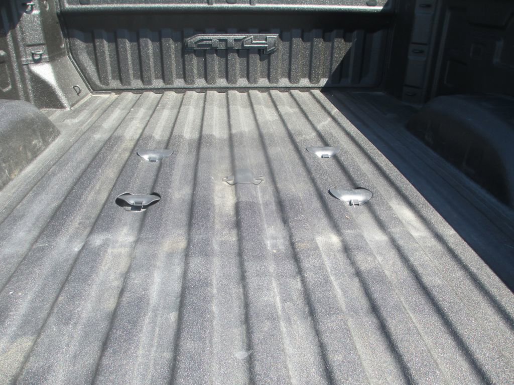 Used 2024 GMC Sierra 2500 AT4 w/ AT4 Premium Plus Package image 8