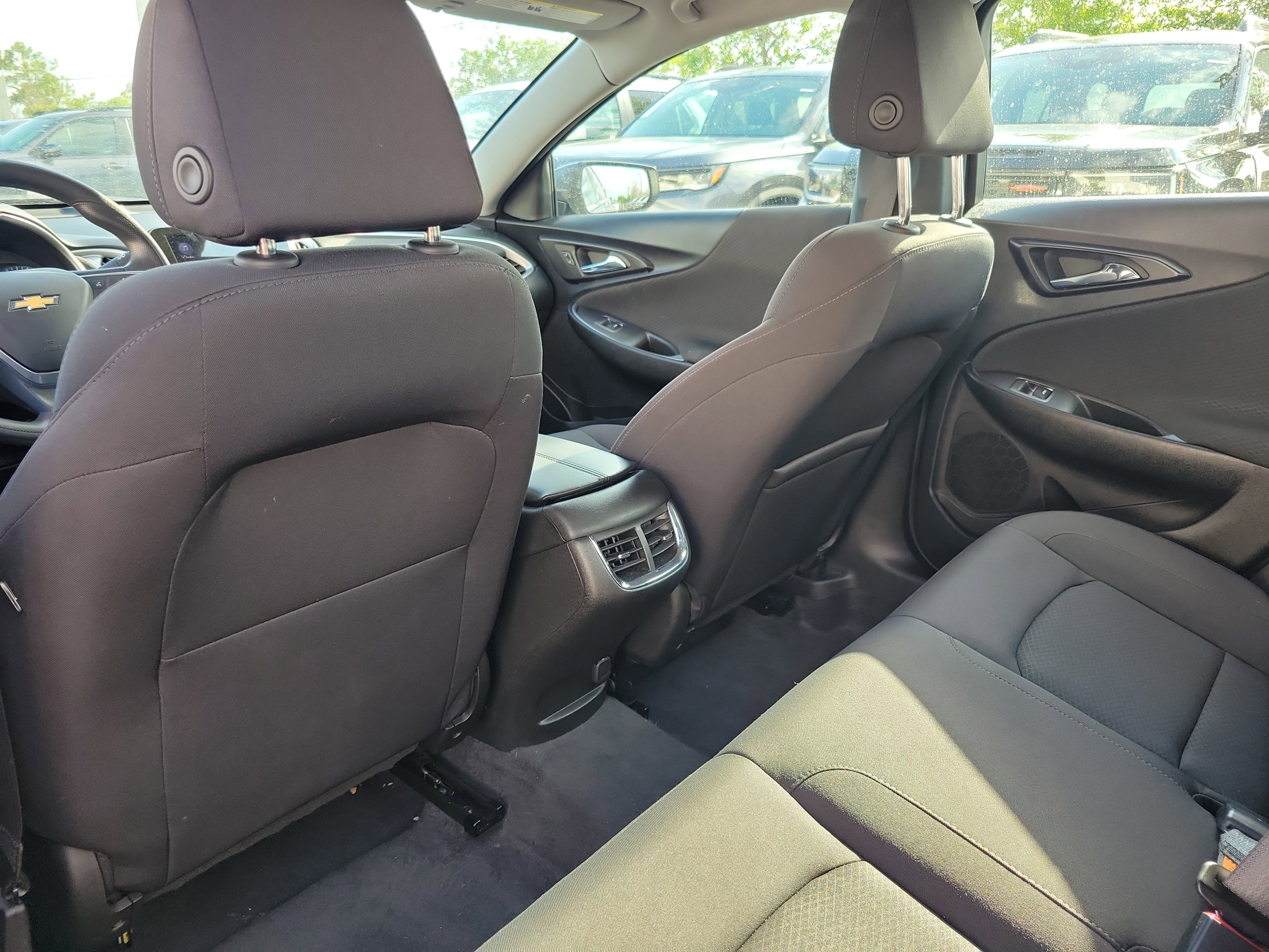 Used 2023 Chevrolet Malibu LT FWD image 15