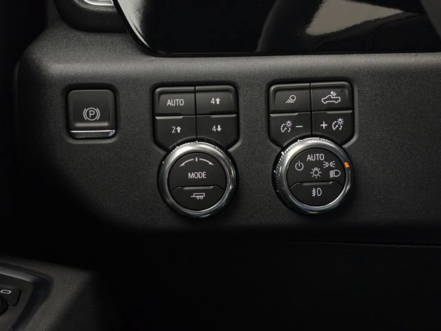 New 2026 GMC Sierra 2500 SLT w/ SLT Premium Package AWD/4WD image 23