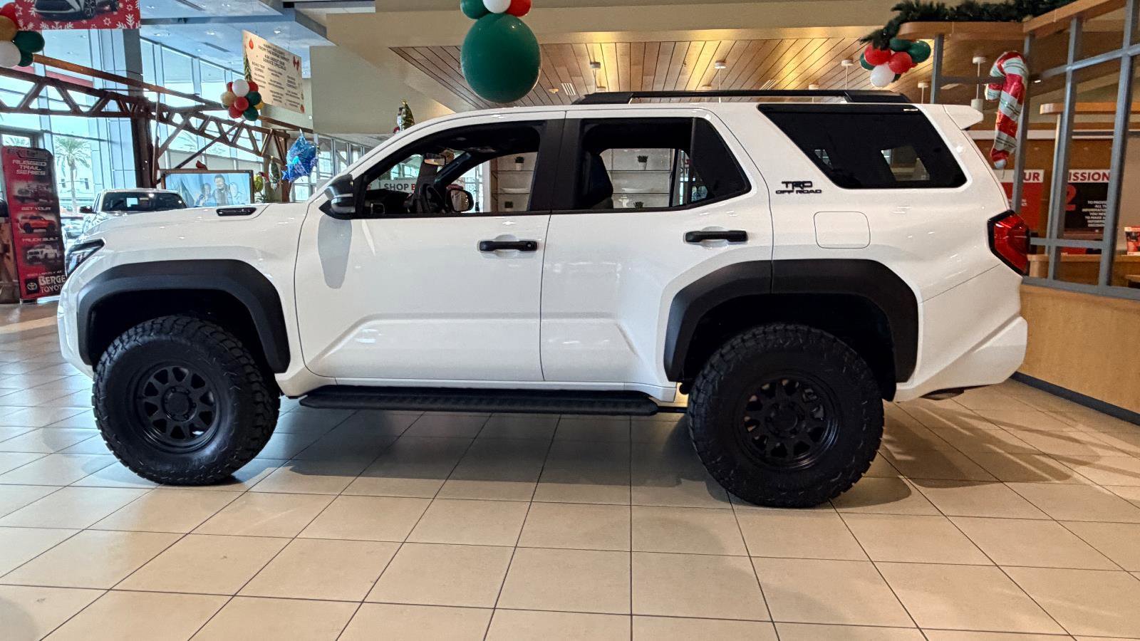 New 2025 Toyota 4Runner 4WD image 4