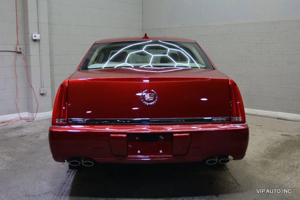 Used 2010 Cadillac DTS image 6