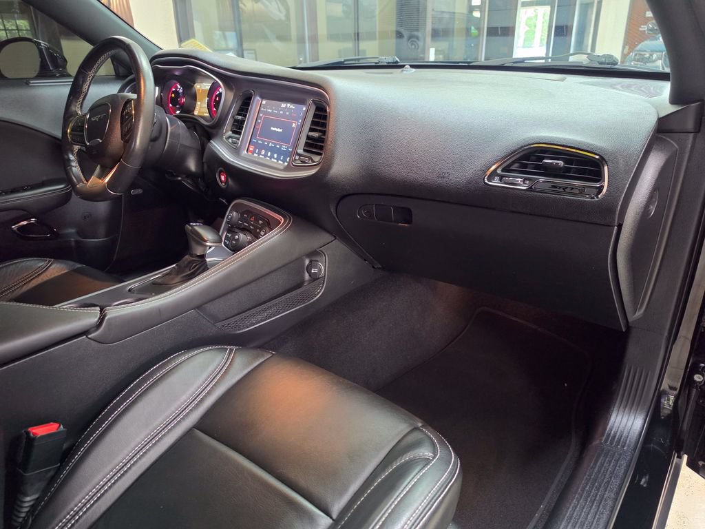 Used 2019 Dodge Challenger SRT Hellcat Redeye RWD image 10