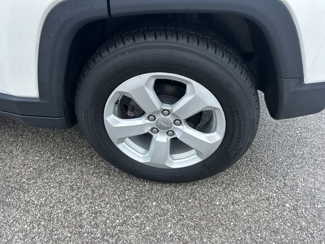 Used 2020 Jeep Compass Latitude image 47