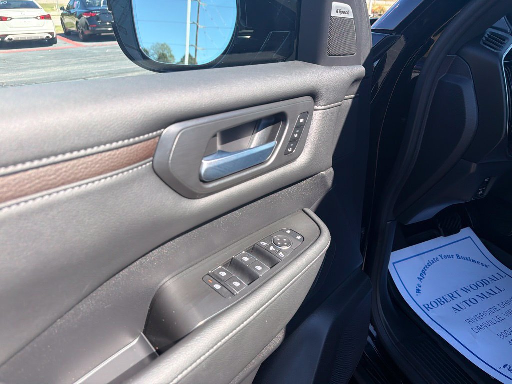 Certified 2026 Nissan Armada SL w/ Captain's Chari Seat Package AWD/4WD image 19