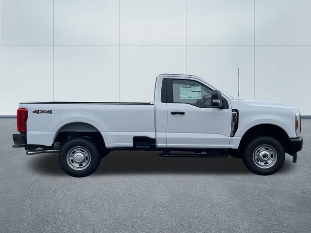 Used 2026 Ford F250 XL w/ F-250 >10K GVWR Package image 2