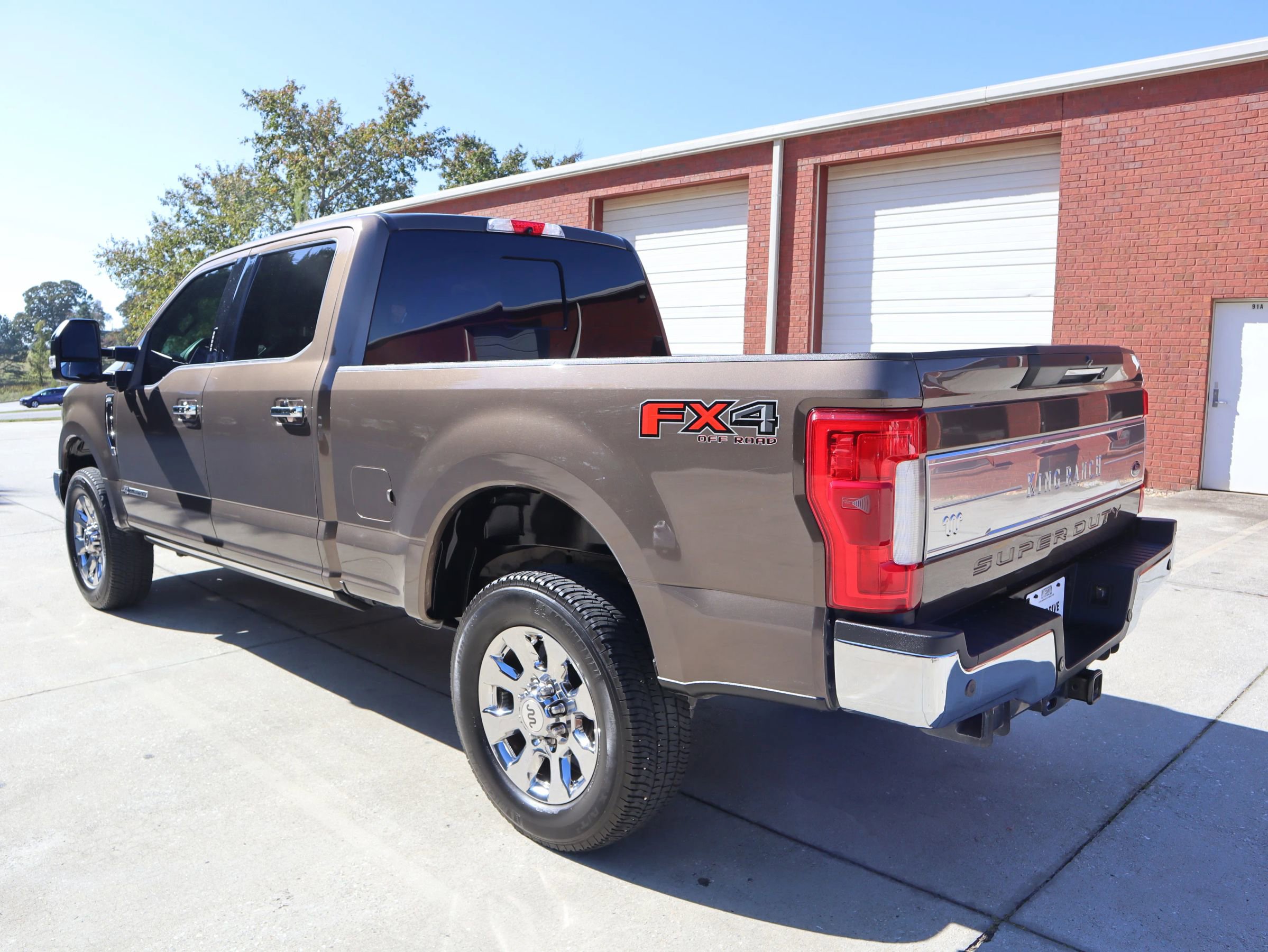 Used 2017 Ford F250 King Ranch w/ King Ranch Ultimate Package image 3