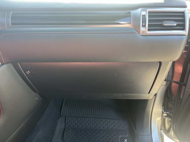 Used 2023 Lexus GX 460 Luxury w/ Accessory Package AWD/4WD image 29