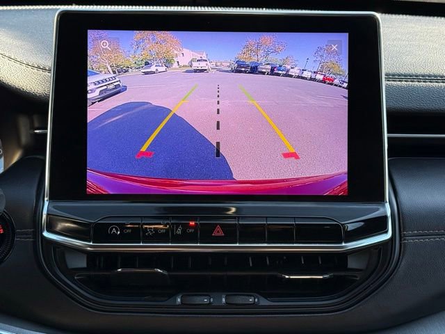 Certified 2022 Jeep Compass Limited image 40