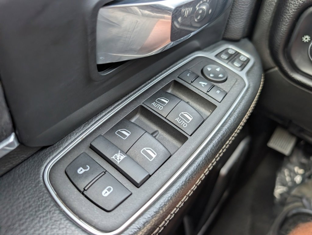Used 2024 RAM 2500 Laramie image 39