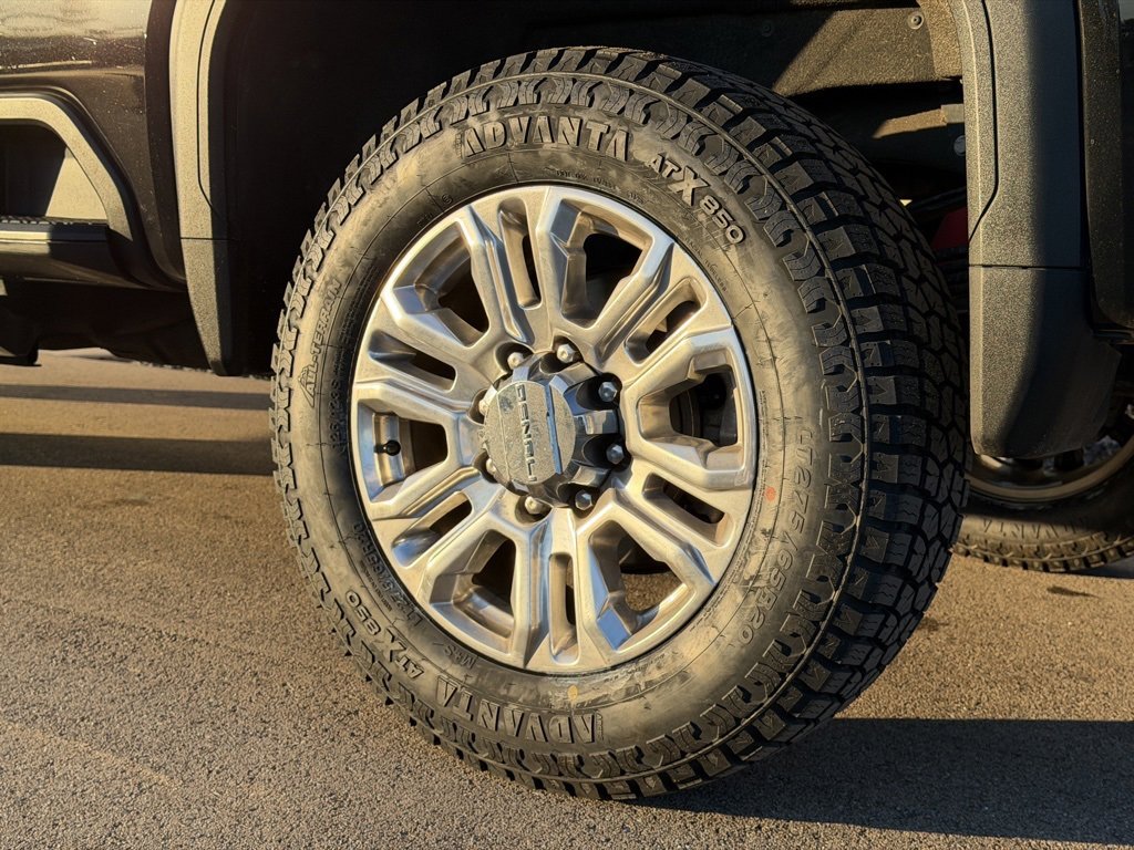 Used 2021 GMC Sierra 3500 Denali w/ Denali Ultimate Package image 23