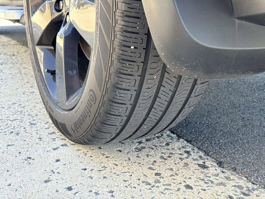 Used 2023 Land Rover Defender 130 X image 17